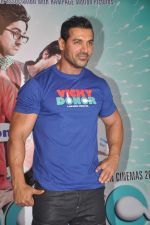 John Abraham at Vicky Donor music launch in Inorbit, Malad on 30th March 2012 (56).JPG